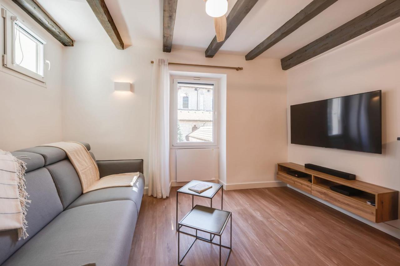 L'Escale Bleue - Apartment For 2 To 4 People In The Heart Of Annecy Buitenkant foto